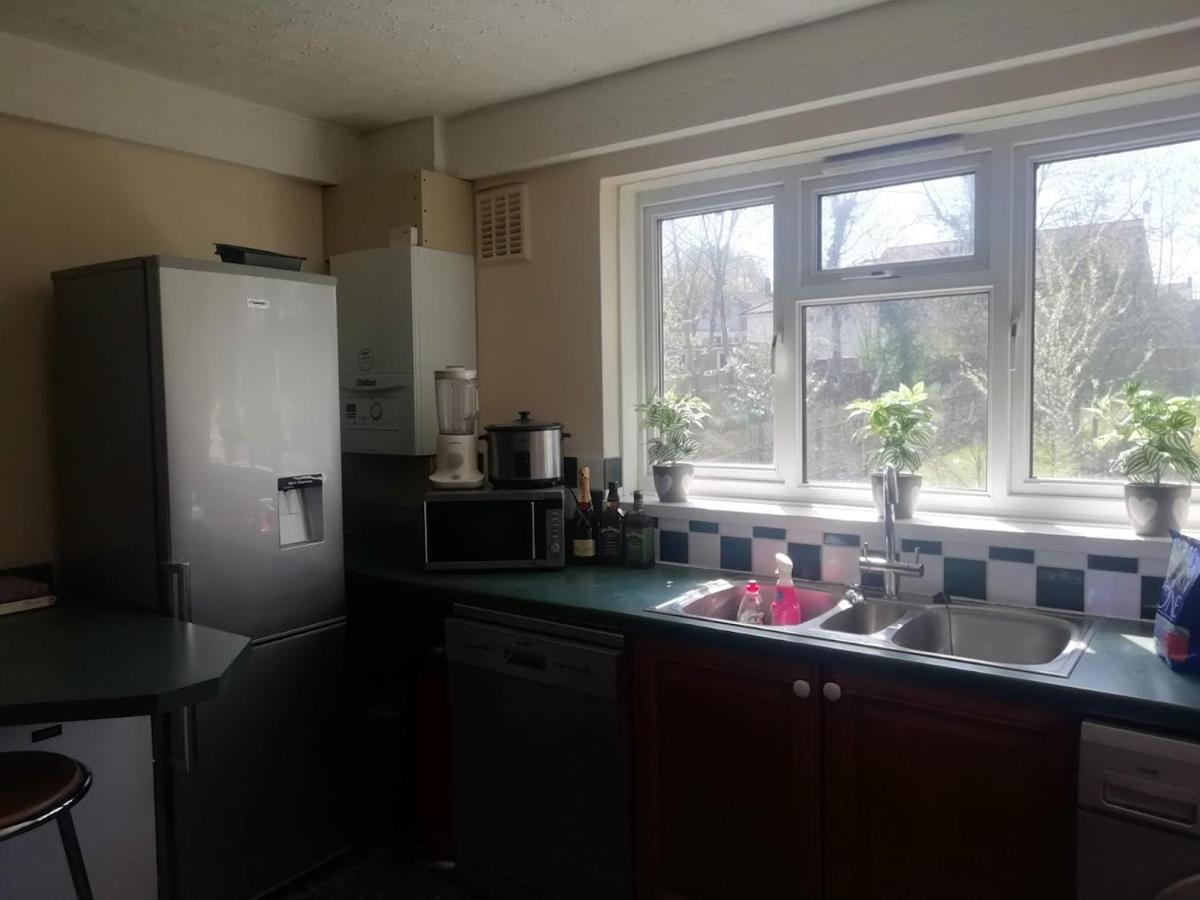 Apartmán Cozy Loft In Bushey, 20 Mins By Train To Euston London Exteriér fotografie